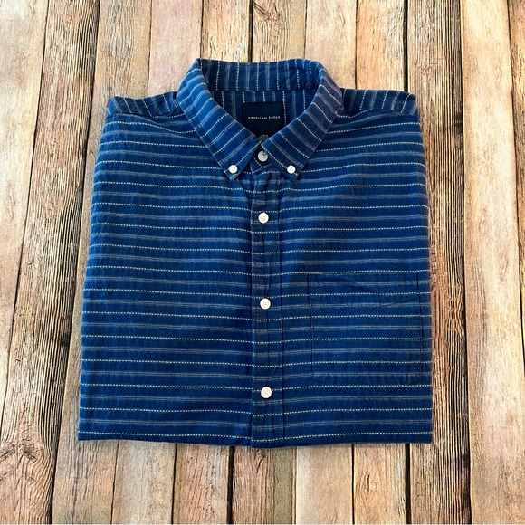 American Eagle Outfitters short sleeved striped button down shirt | size large - Picture 4 of 10